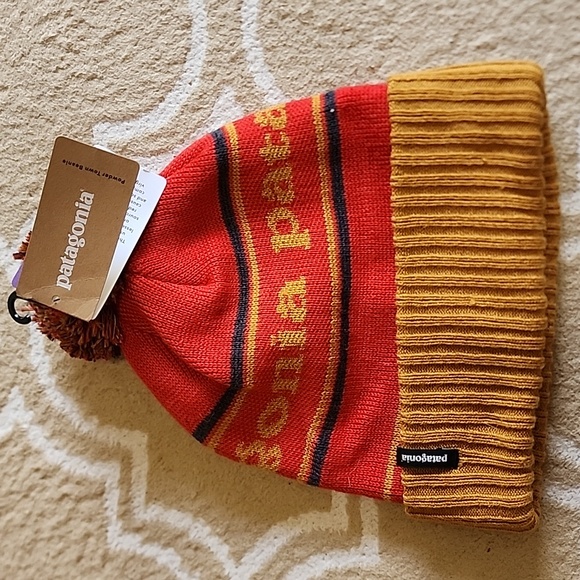 Patagonia Accessories - Patagonia Powder Town Beanie NWT